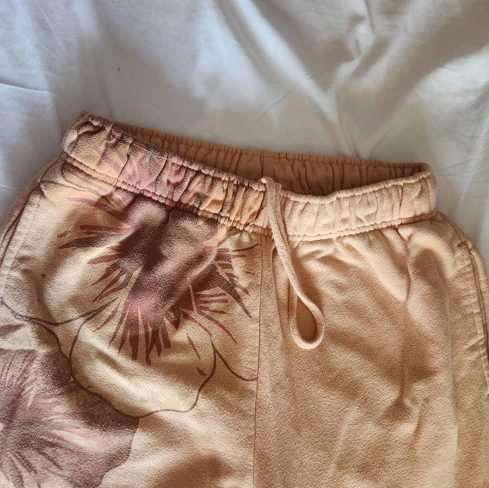 Small, orange/floral pattern,wild fable sweatpants